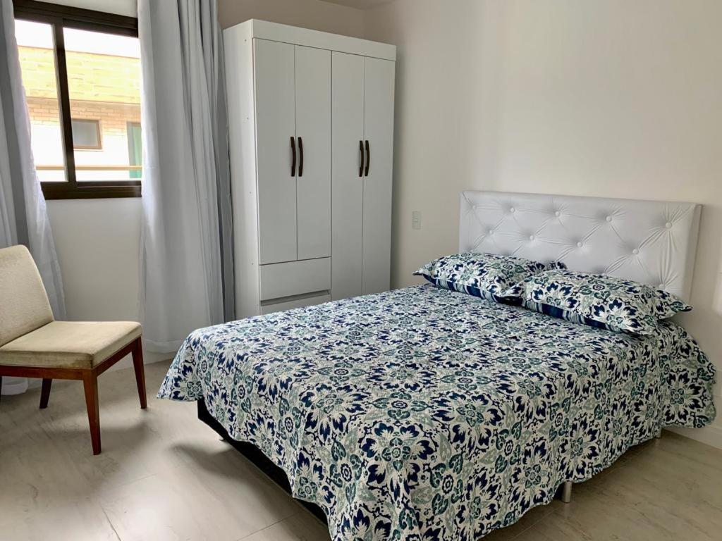 Apartamento Praia Dos Anjos 2 Vagas De Garagem E Ar-Condicionado Арраял-ду-Кабу Экстерьер фото